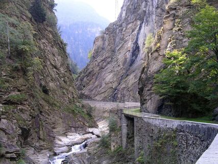 Bahnwanderweg: Dazio Grande - Faido