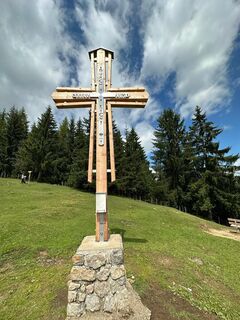 Wildschönau Oberau Kragenjochkreuz.jpg