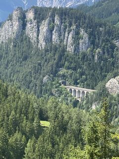 Fotografia z Friedrich Schlager na trase