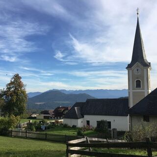 Blick auf die Kirche Gradenegg
