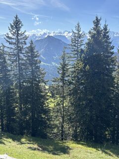 Fotografija s spletne strani Ewald Zweifel na poti