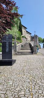 Fotografija s spletne strani Alois-Gerhard Mairitsch na poti