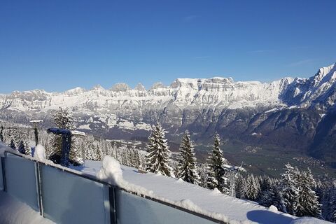 Aussicht Berghotel Schönhalden zu den Churfirsten