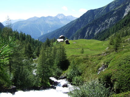 Wanderung zum Arthur von Schmidhaus