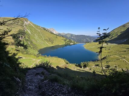 Fotografija s spletne strani Simon Kuhnle na poti