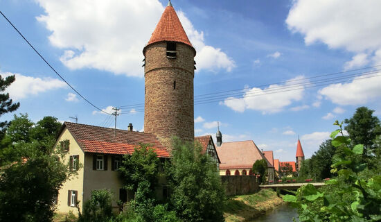 Partie an der Würm mit Seilerturm,  Spitalkapelle und Rotem Turm