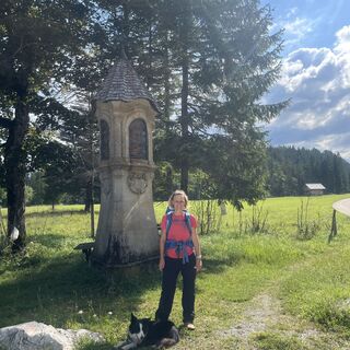 Photo de Nicole Muck le long du parcours
