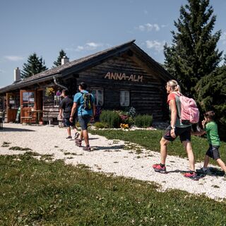 Wandern am Herzerlweg