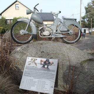 SR 2 Denkmal Kürbitz