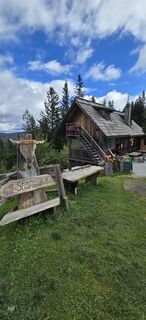Fotografija s spletne strani Siegfried Sauseng na poti