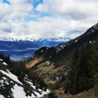 Blick aus dem "Schlung" zur Thaurer Alm