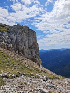 Fotografija s spletne strani Viktoria Ellinger na poti