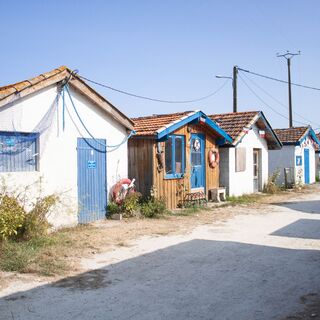 Cabanes Port de Talais © medoc-atlantique-tourisme_5