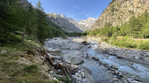Fotografija s spletne strani Erich Graf 2 na poti