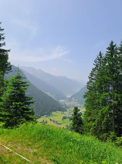 Fotografija s spletne strani Greg+Lisa na poti