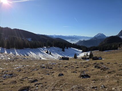 Fotografija s spletne strani Karin Lattacher na poti