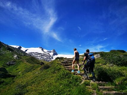 gletscherweg-gschloess-treppen-c-bernhard-assmair.jpg