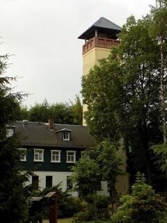 Prinz-Friedrich-August Turm mit Baude