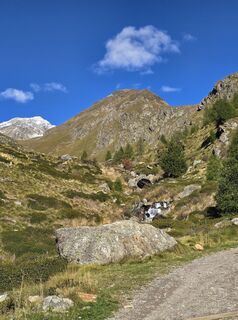 Valle delle Messi - Bivacco Linge
