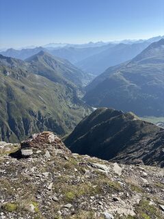 Photo de Cornelia le long du parcours