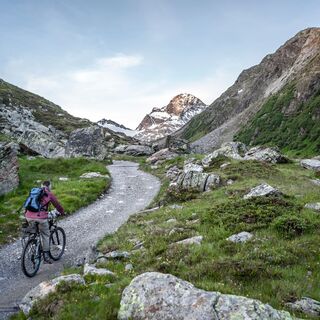 Ochsental mit Blick auf den Piz Buin