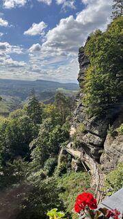 Fotografija s spletne strani Ma Wa na poti