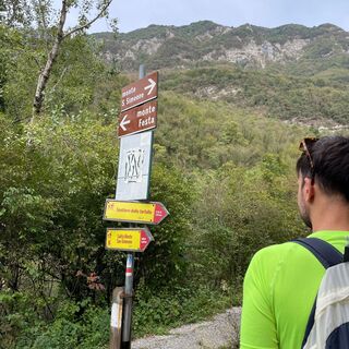Abzweigung Monte Festa - Monte San Simeone