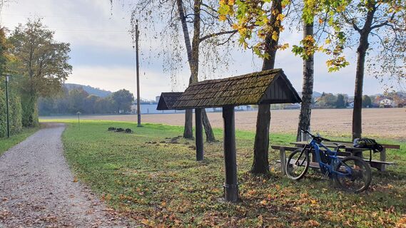 16.2 km Rastplatz an der Trattnach