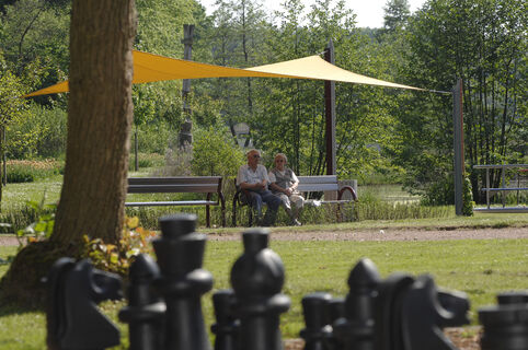 Schatten- und Charakterplatz im Kurpark