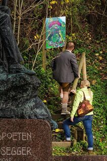 Einstieg Wulfingweg beim Roseggerdenkmal