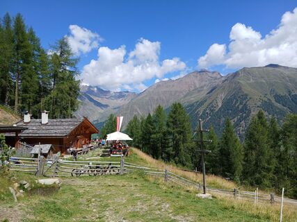 Fotografija s spletne strani Luca Dainese na poti