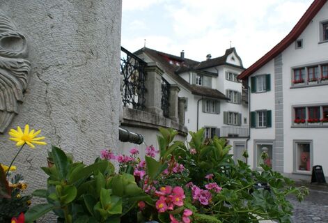 Vor der Pfarrkirche St. Martin