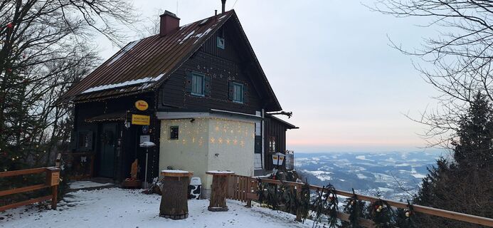 Foto von Ani Ta 3 entlang der Tour