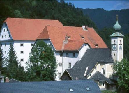 Ausgangspunkt Großreifling Alter und Neuer Kasten, Nikolauskirche