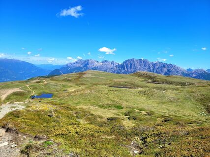 Fotografija s spletne strani mmecki na poti