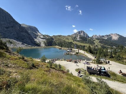 Fotografija s spletne strani Katsteiner na poti