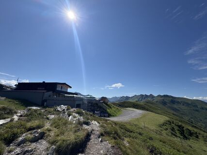 Fotografia z Matthias Opbacher na trase