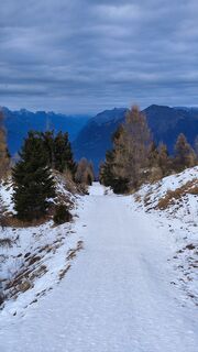 Fotografija s spletne strani Ivana Kostic na poti