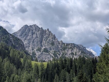 Fotografija s spletne strani danistachi na poti