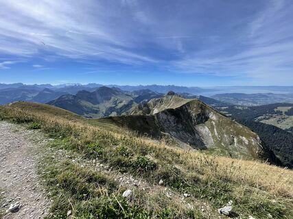 Fotografija s spletne strani Mina Ciano na poti