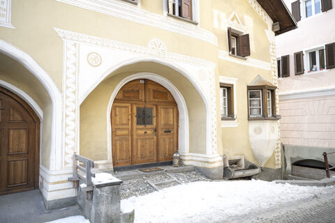 Chasa Capricorn Sent