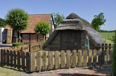 Mühlenhof Wippingen – Schafstall bei der Mühle