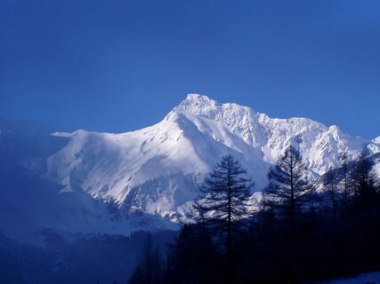 Die Geiselspitze überragt das Mallnitzer Tauerntal
