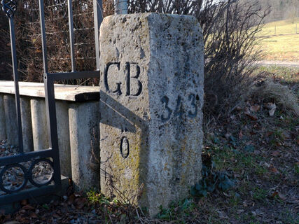 Grenzstein 343 am Waldheim, gesetzt im Jahr 1839 (Öhningen, Großherzogtum Baden)
