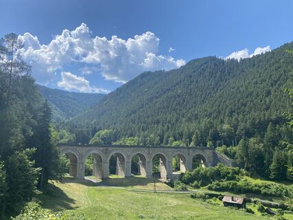 Fotografia z Friedrich Schlager na trase