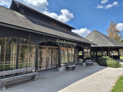 Fotografija s spletne strani JensM na poti