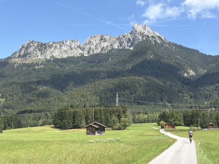 Fotografija s spletne strani Schenka na poti