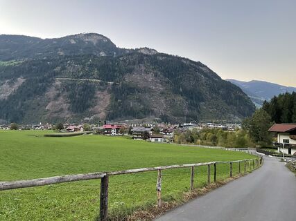 Foto von Akyman Akai entlang der Tour