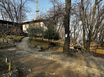 Zdjęcie z Angelo Austoni wzdłuż trasy