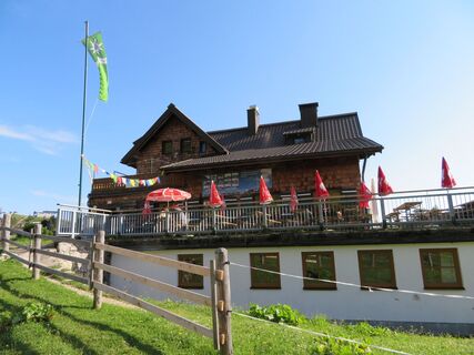 Gablonzer Hütte - Vorderer Gosausee - Hinterer Gosausee